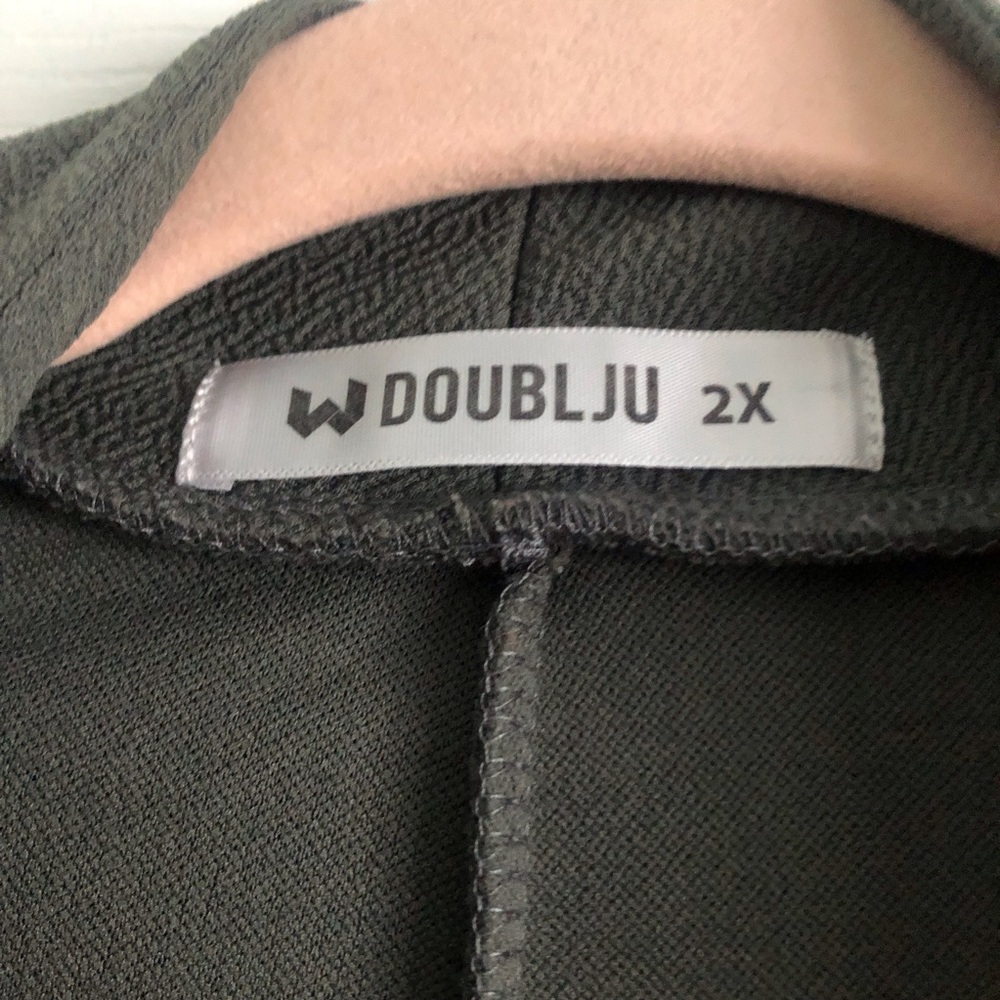 DoublJu gray long open blazer in size 2X - Picture 4 of 9